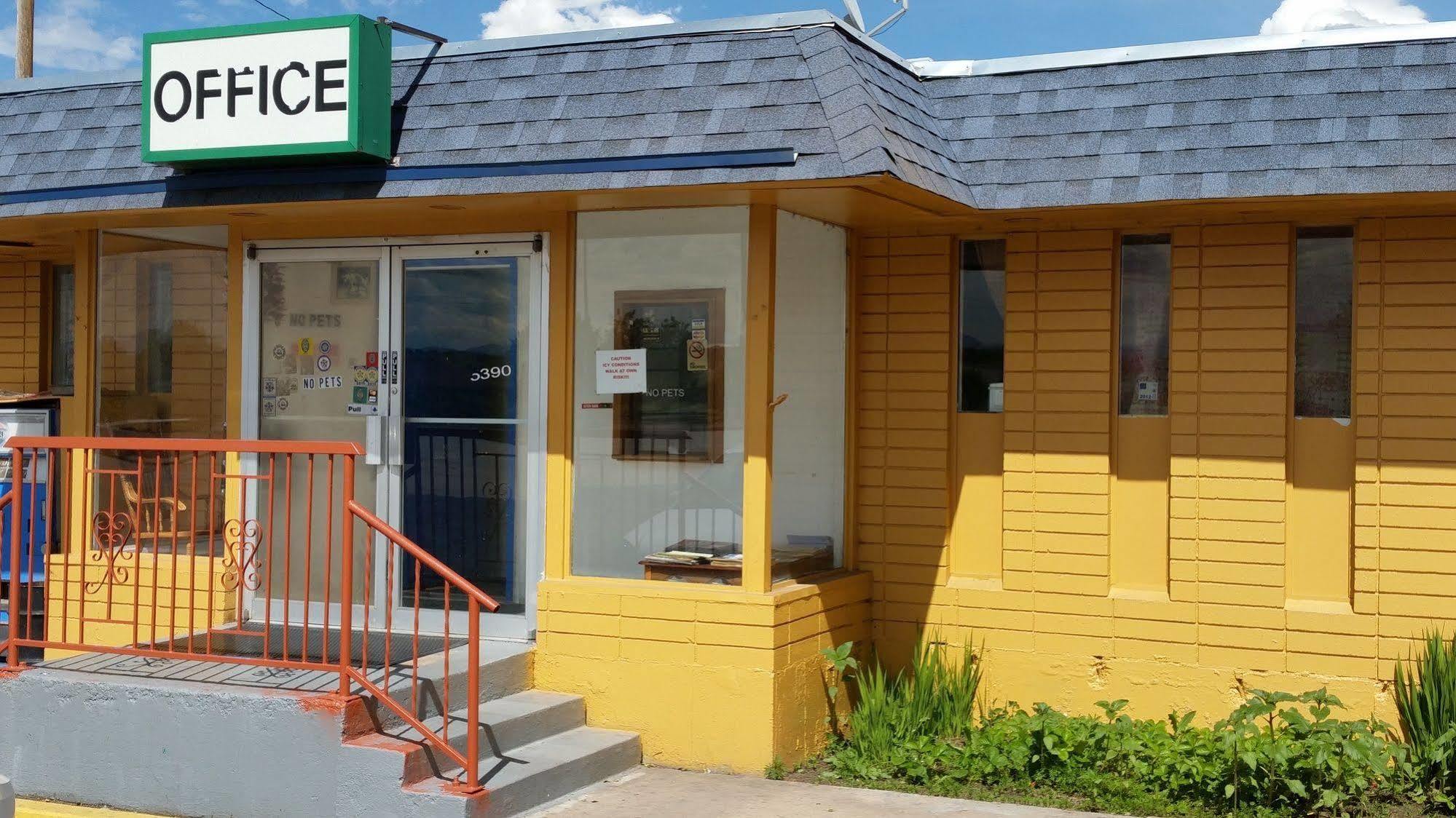 Essex House Motel Литлтон Экстерьер фото
